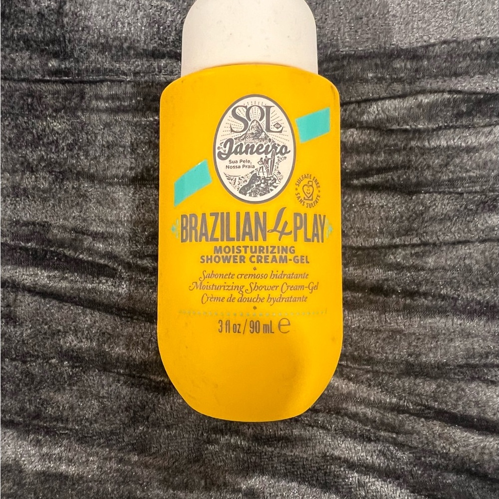 Sol de Janeiro Brazilian 4 Play Moisturizing Shower Cream-Gel - Yellow